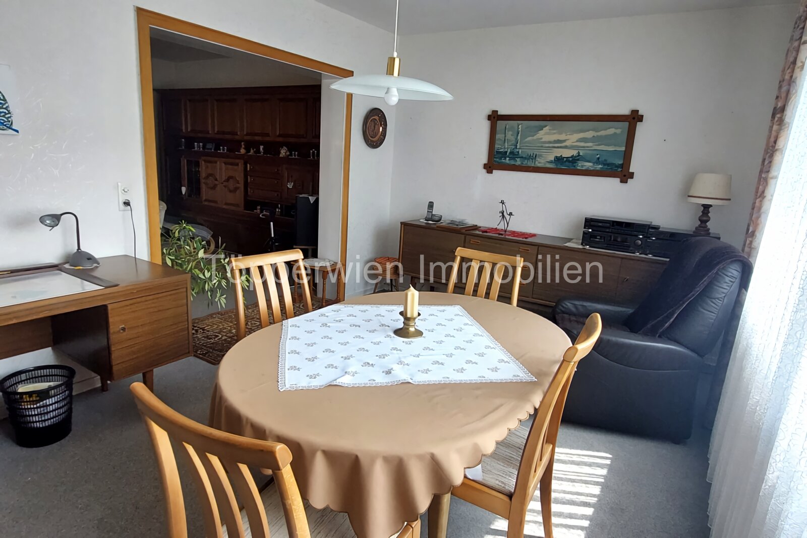 VerkauftT!!! Einfamilienhaus mit wunderschönen Fernblick, Garage, großer Terrasse und Balkon 