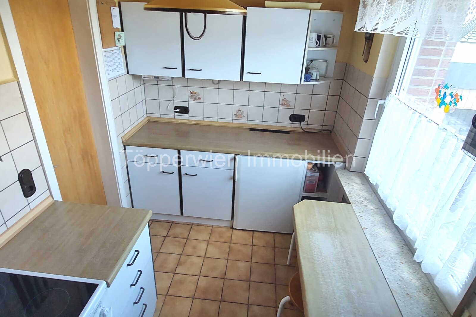 VerkauftT!!! Einfamilienhaus mit wunderschönen Fernblick, Garage, großer Terrasse und Balkon 