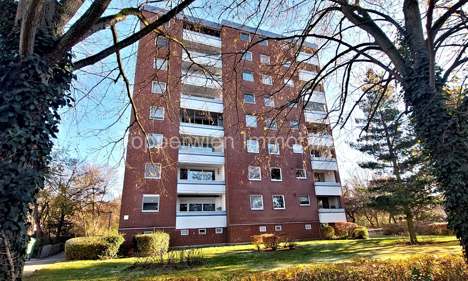 VERKAUFT!!! Provisionsfrei! Solide Kapitalanlage zum fairen Preis, Eigentumswohnung mit 4 Zimmern und Balkon