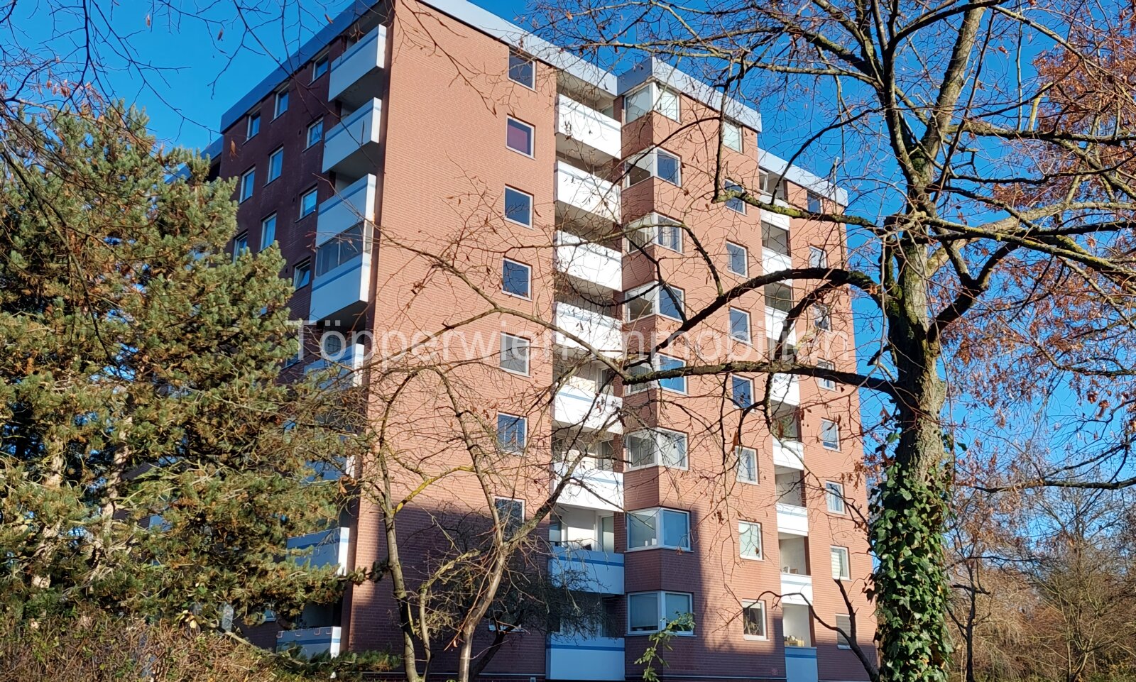 VERKAUFT!!! Provisionsfrei! Solide Kapitalanlage zum fairen Preis, Eigentumswohnung mit 4 Zimmern und Balkon