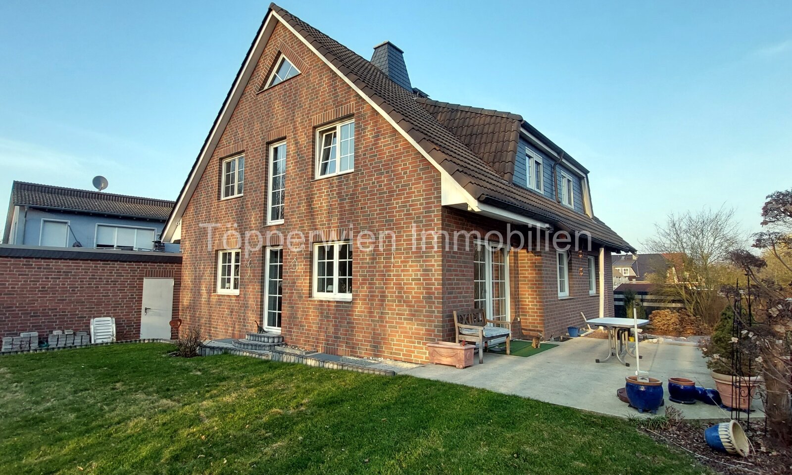 Modernes Haus mit 277 m² Wohnfläche und individueller Nutzung