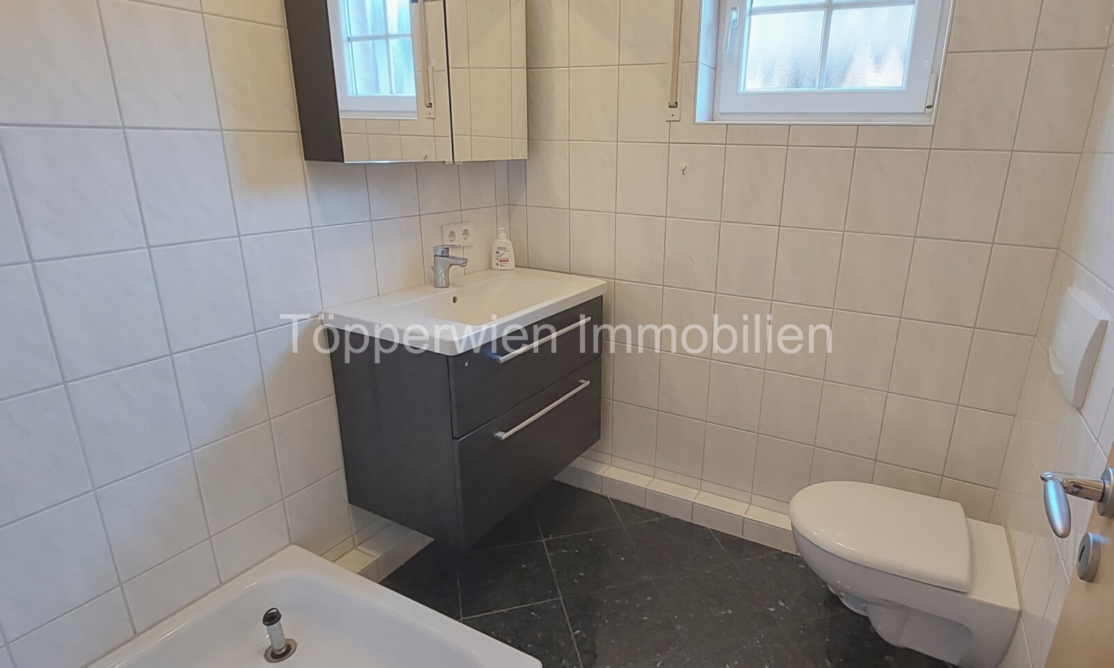 Modernes Haus mit 277 m² Wohnfläche und individueller Nutzung