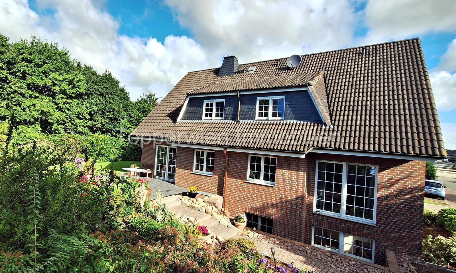 Modernes Haus mit 277 m² Wohnfläche und individueller Nutzung