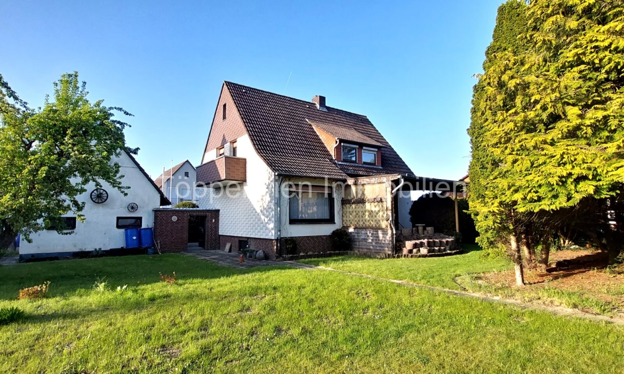 Ansicht mit Garten